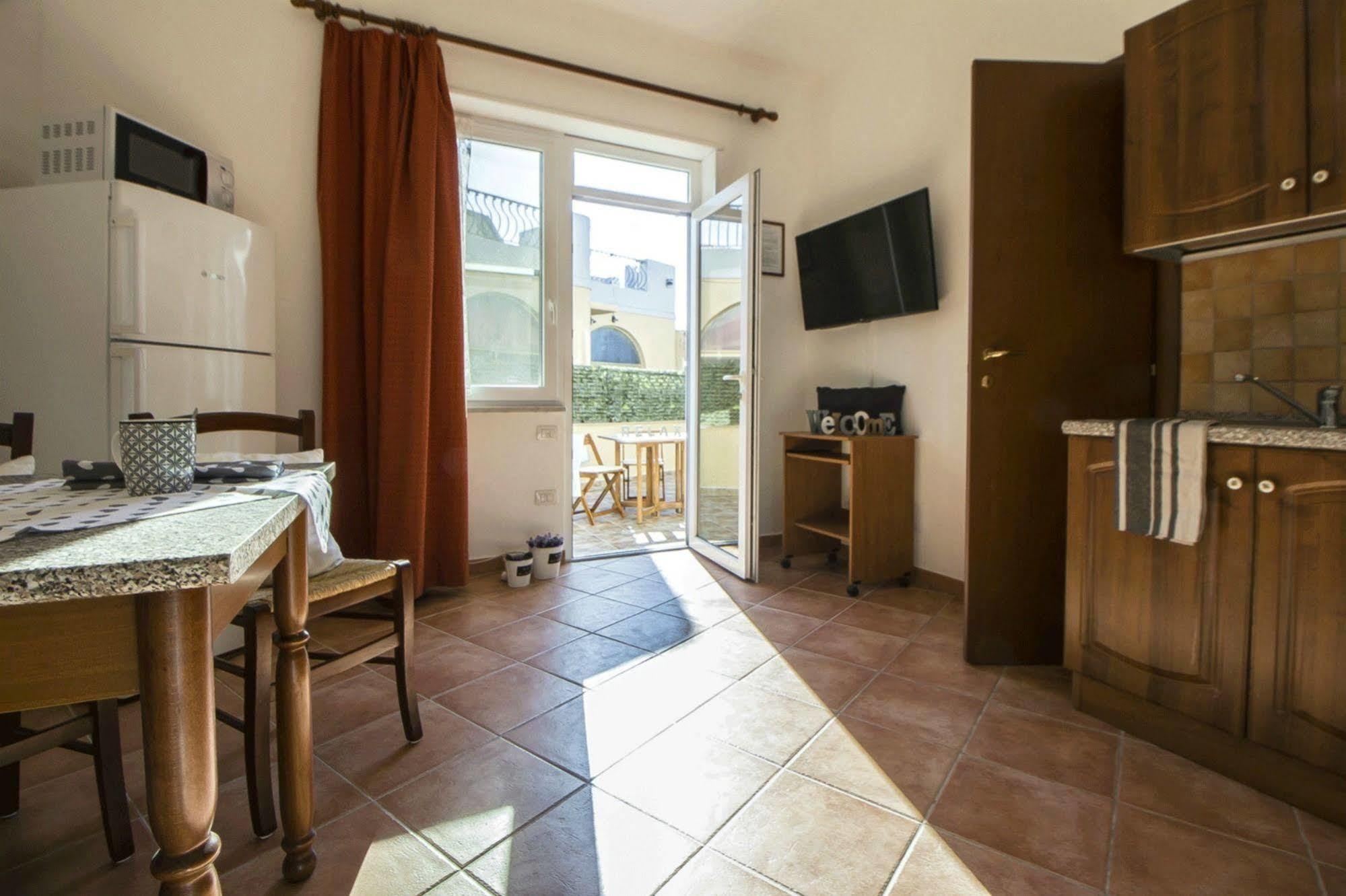 Casa Vacanze Cau - Viale Europa Alghero Eksteriør bilde